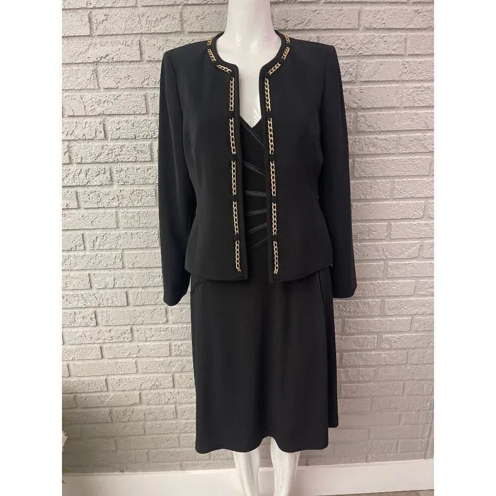 Kasper Petite Black with Gold Chain Blazer Size 6P